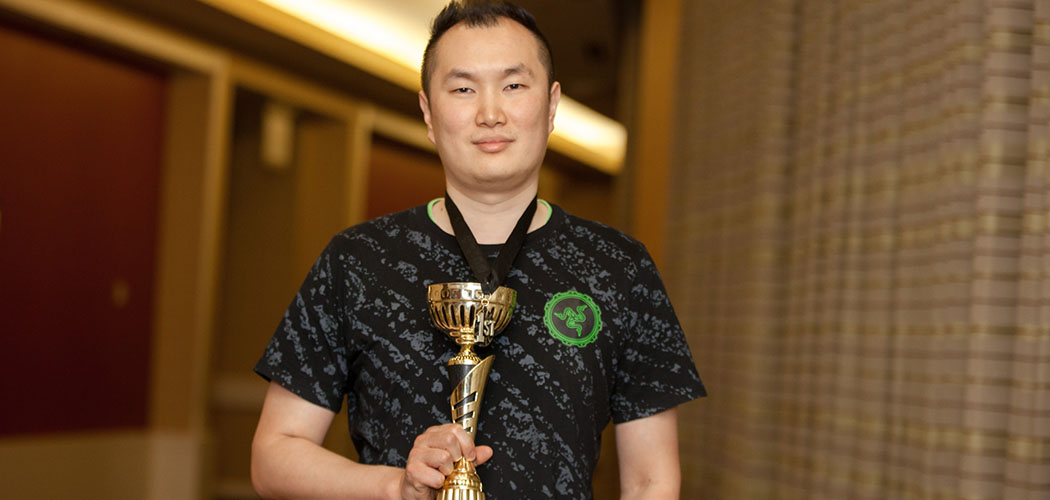 Infiltration with his trophy