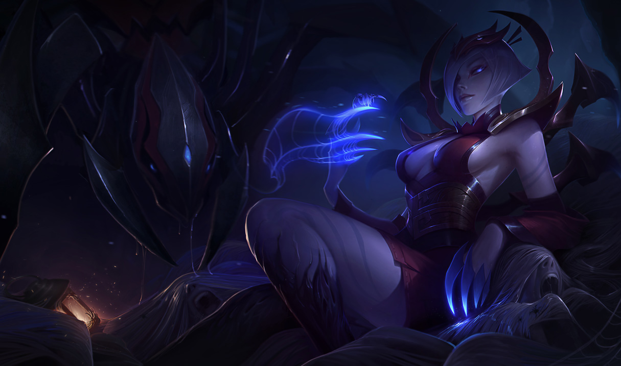 Elise is a champion that performed incredibly well in pro play, but average in normal cases.