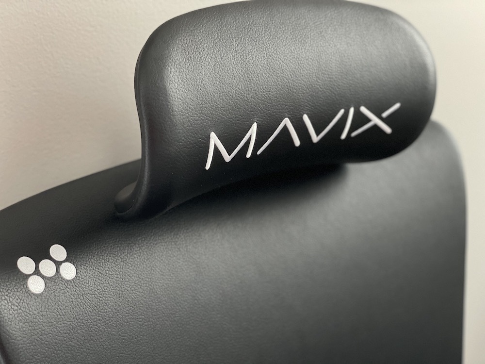 Almost every aspect of the Mavix M9 is adjustable.
