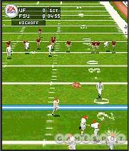 NCAA Football 2004 brings collegiate football to Nokia's N-Gage for the first time.
