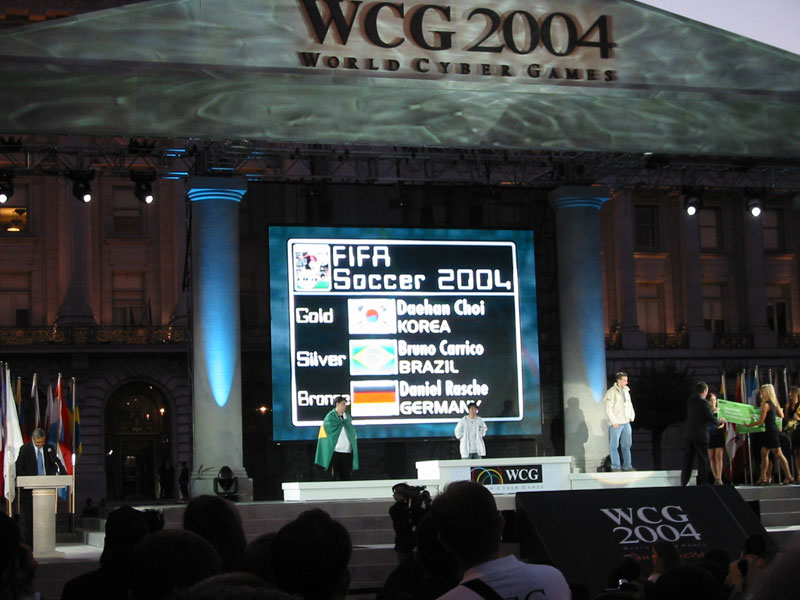 The FIFA 2004 medalists.