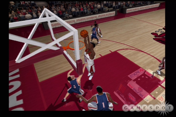 March Madness 2005 has a similar look and feel to its NBA cousin, NBA Live 2005.