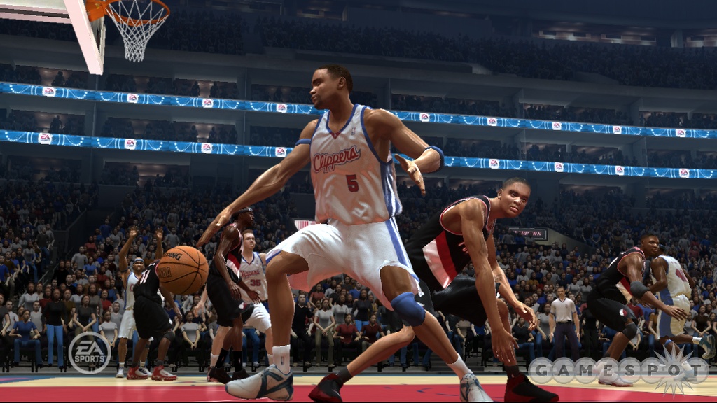Look for NBA Live 06 to dribble onto the Xbox 360's court when the system launches next month.