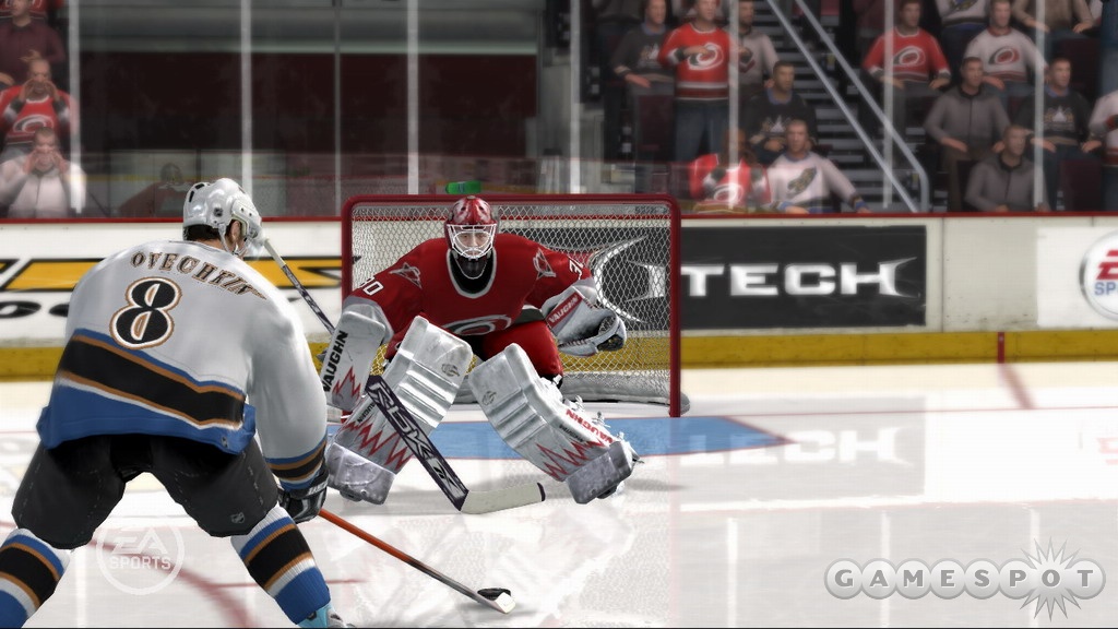 You may not have Ovechkin's skills but thanks to new right analog controls in NHL 07, you can still look pretty stylish on the ice.