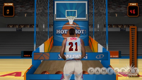 Make the basket, win a prize. You'll be playing for tickets in NBA 07's carnival minigames.