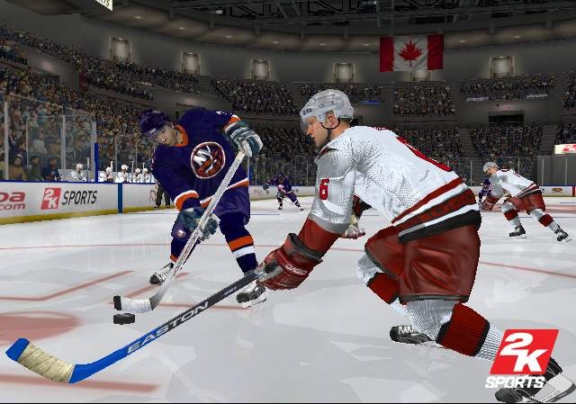 2K brand hockey returns to the Xbox with updated rosters, a few clever upgrades, and not much else that's new.