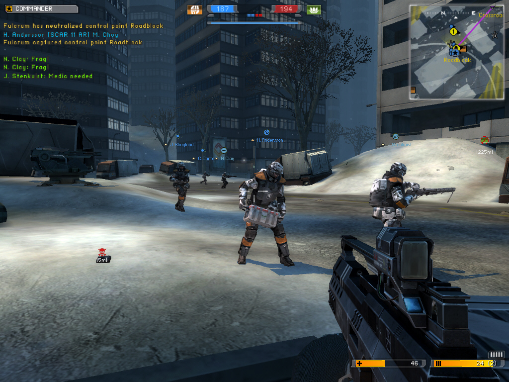 Though Battlefield 2142 is primarily a multiplayer game, you can still play alongside the AI in a single-player mode.