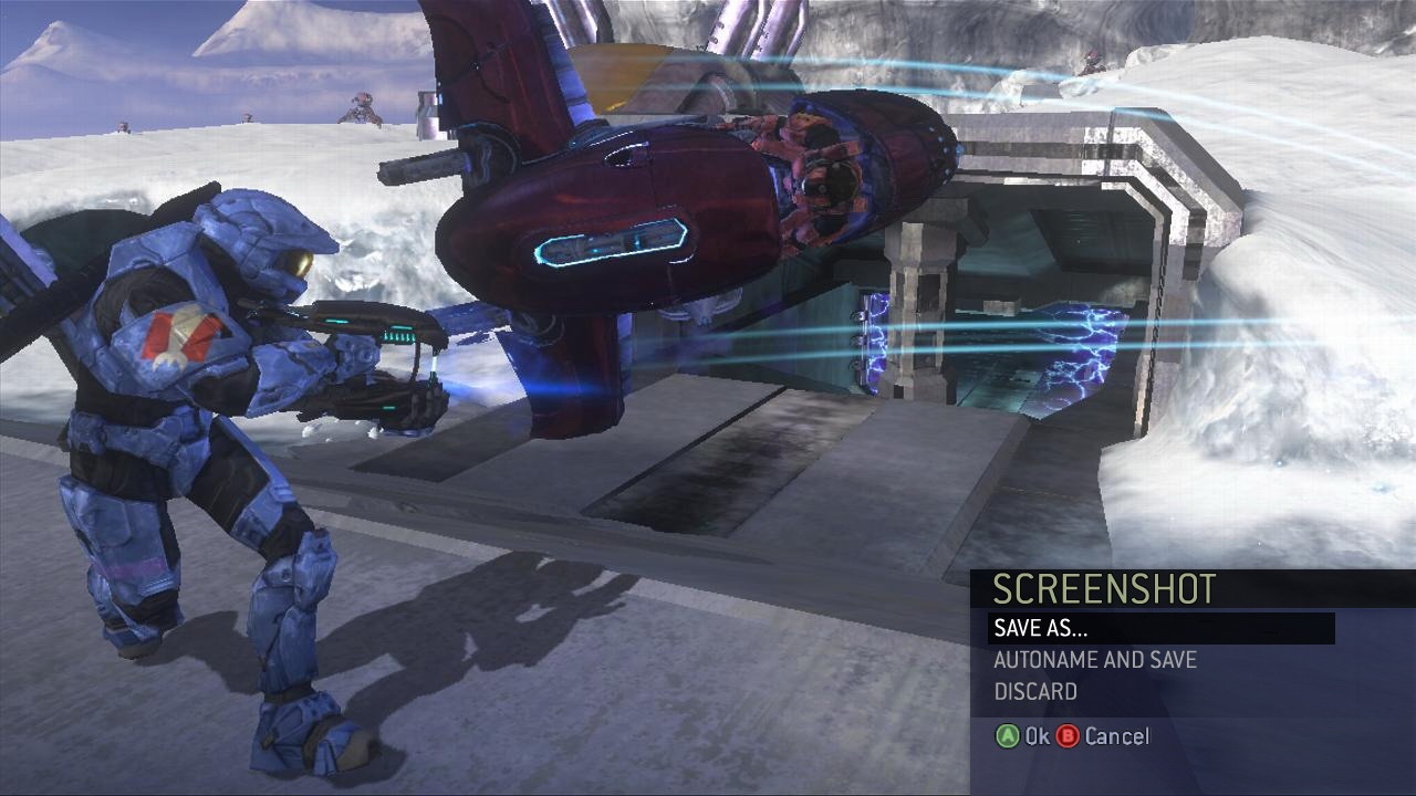 Make your own Halo 3 wallpaper with the game's online screenshot utility.