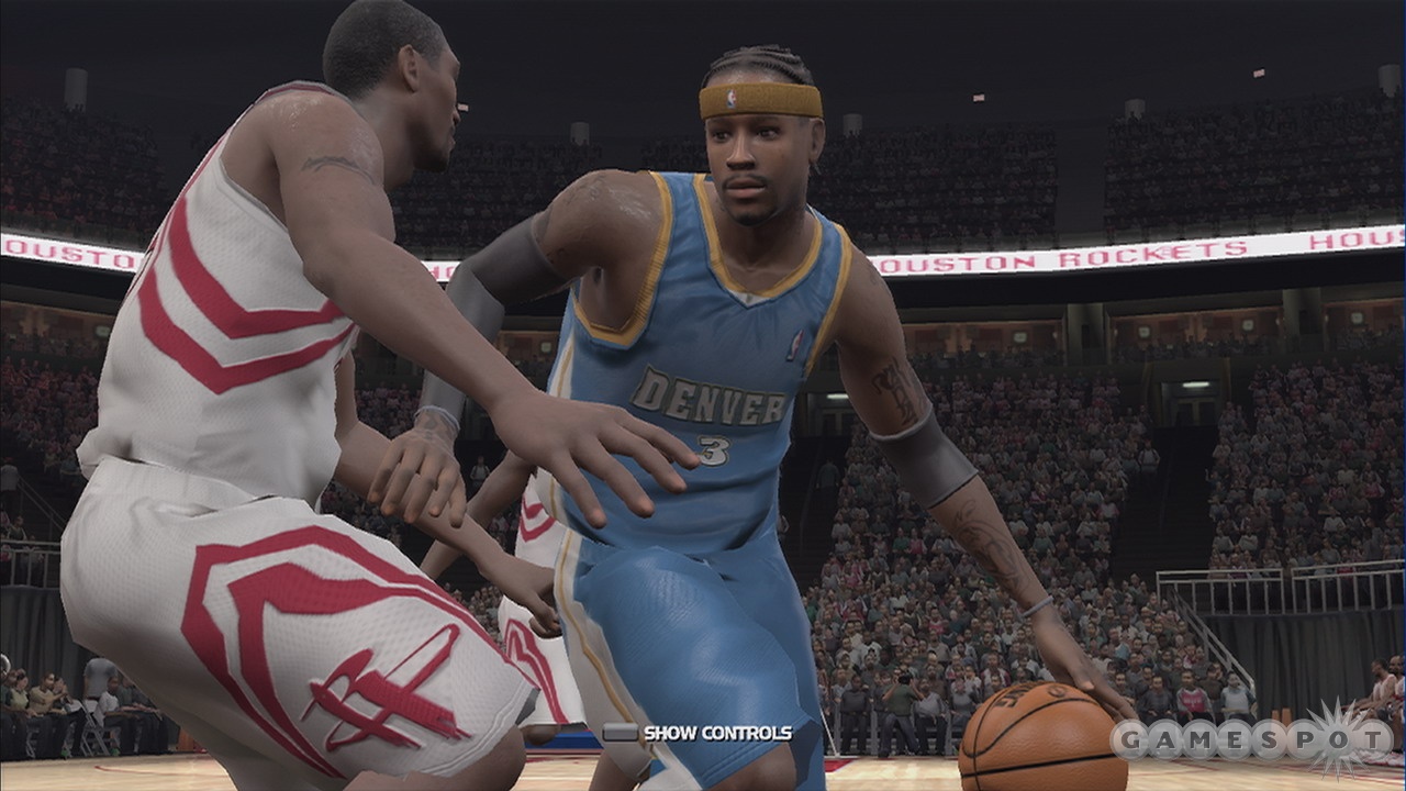 Suit up and get ready to hit the hardwood in NBA 09 The Inside.