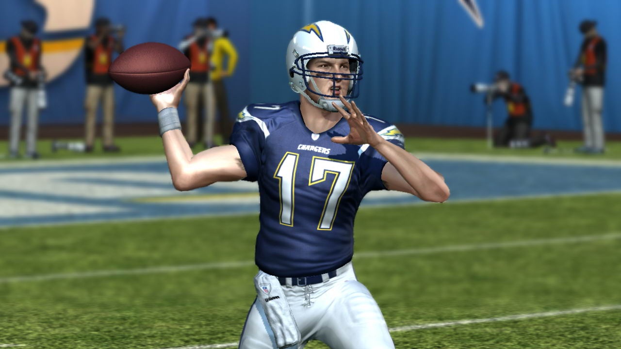 Each starting QB in the game will have a unique true-to-life throwing motion.