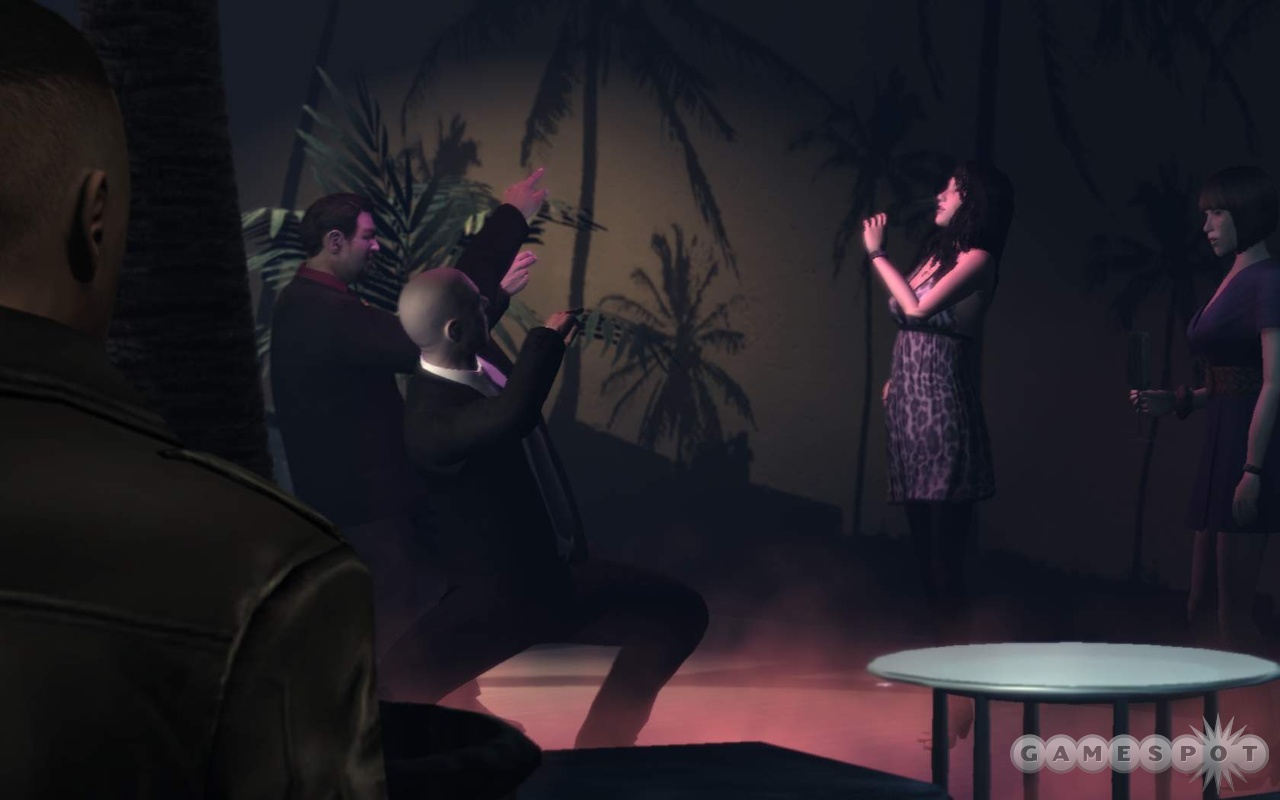 Roman and Brucie from GTAIV make an early cameo in The Ballad of Gay Tony.
