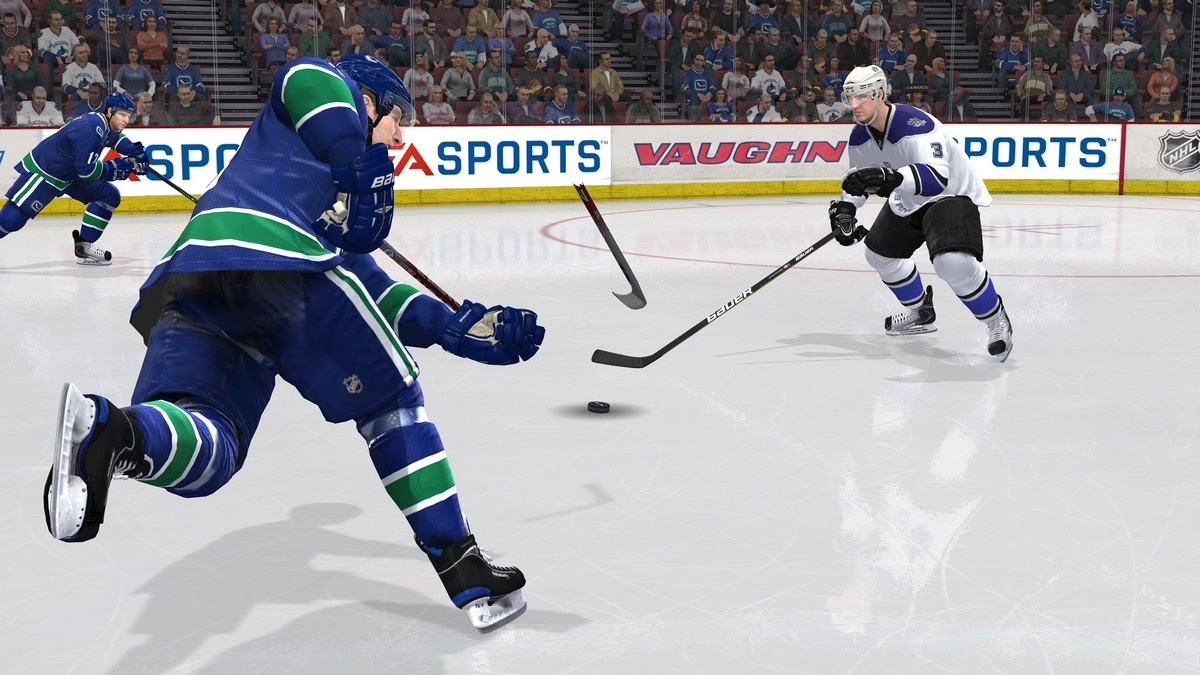 Broken sticks are just one of the many ways that NHL 11 improves and deepens its simulation of pro hockey.