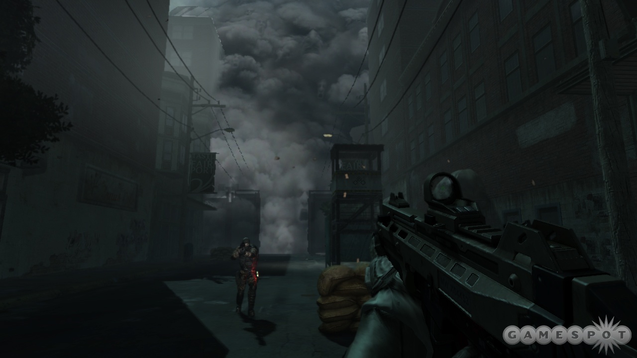 Maps will tempt you with weapons and ammo hidden within side streets and long alleyways.