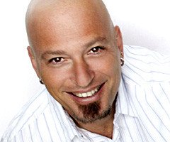 Howie Mandel wants you to play with your Wiis.