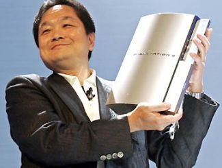 Kutaragi touts the PS3 in 2005.