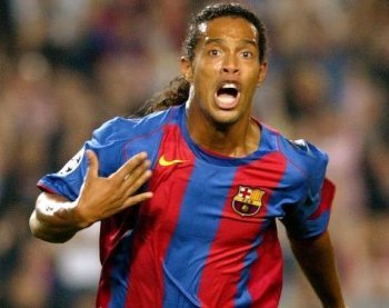 Ronaldinho , cover boy!