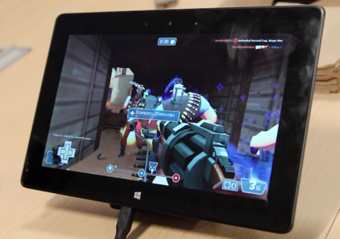 Team Fortress 2 running on an Intel Bay Trail tablet