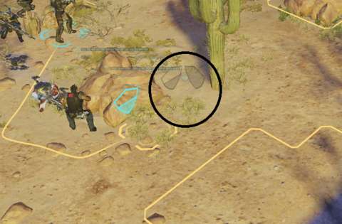 There is a rare glitch in the game which prevents an XCOM soldier from taking cover at specific places, even though it looks like they could.