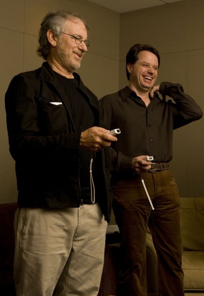 Steven Spielberg and EALA VP Louis Castle in 2007.