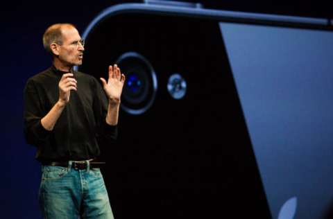 Steve Jobs introducing the iPhone 4 last year. (Credit: James Martin/CNET)