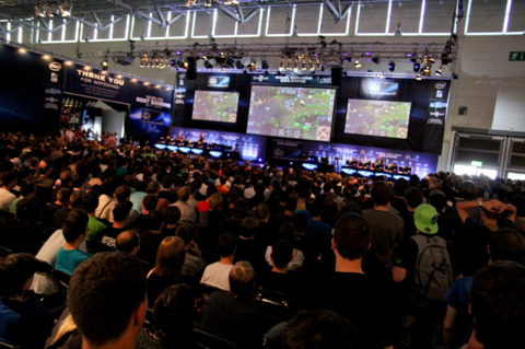 Gamescom attendance was up 8 percent in 2011.