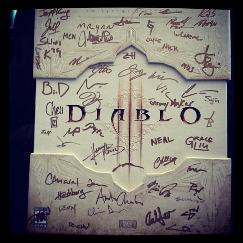 Blizzard sent Deadmau5 a signed copy of the Diablo III Collector's Edition.