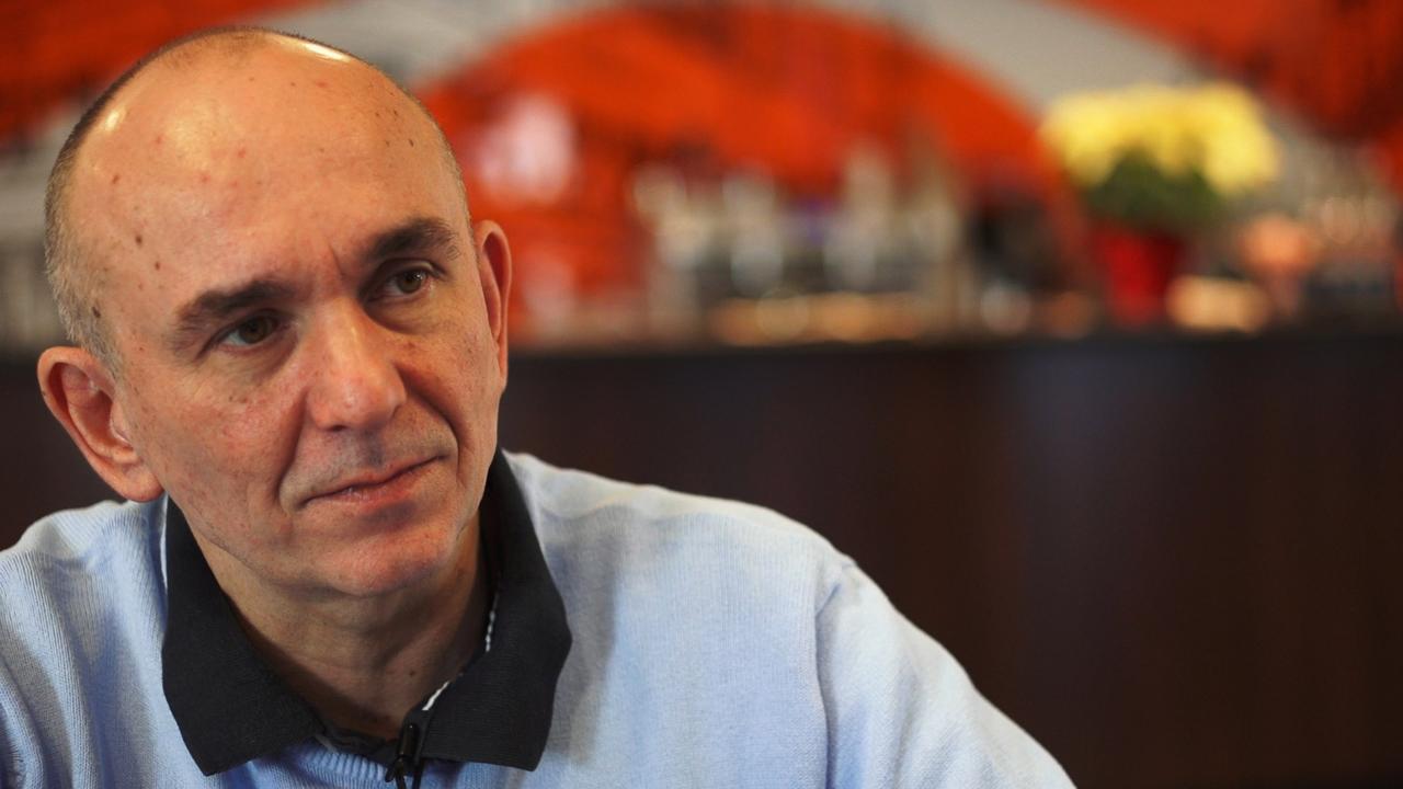 Peter Molyneux knows what it's like to have ambitious ideas crumble under the weight of a large publisher, but both he and Roberts have managed to slip out from under the traditional structure of funding and development to begin anew on their own terms.