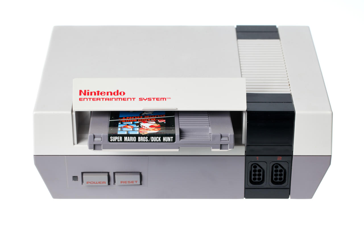 5. NES (1985) - 61.91 Million Units