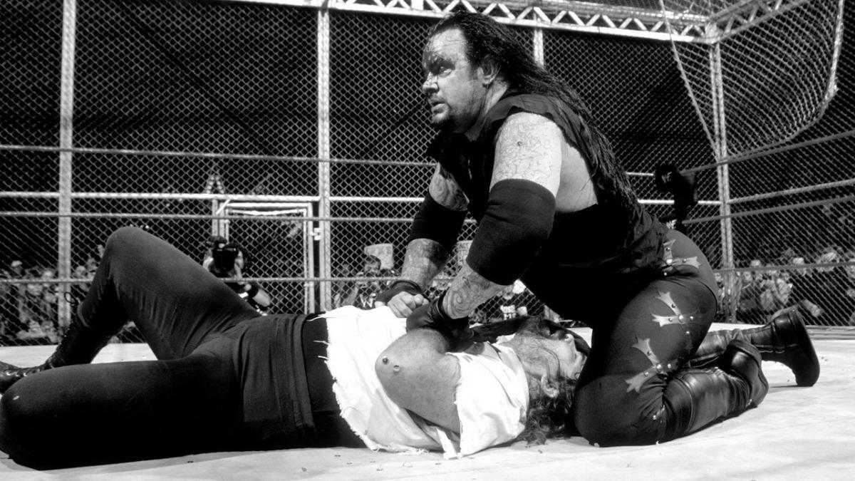 6. The Undertaker vs Mankind (King Of The Ring, 1998)