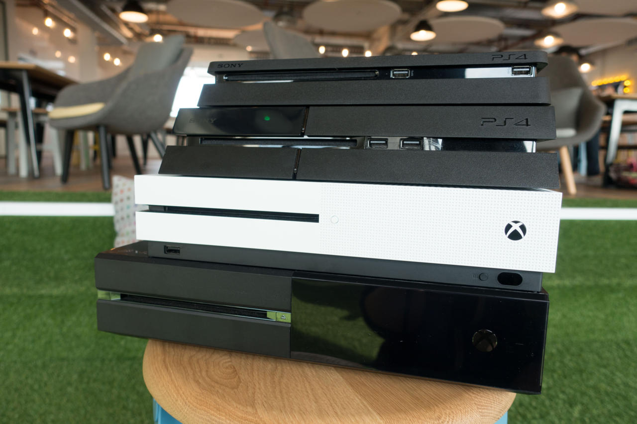 PS4 Slim, PS4, Xbox One S, and Xbox One