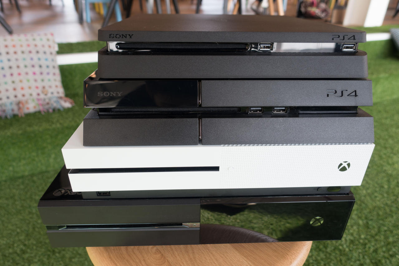 PS4 Slim, PS4, Xbox One S, and Xbox One