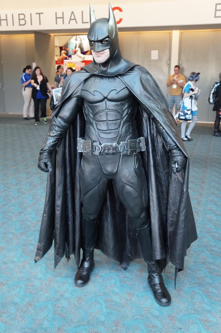 21 Insane Cosplay Costumes: These People Love Batman More Than You ...