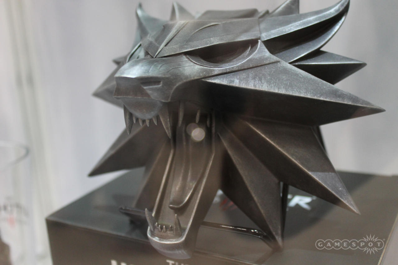 The Witcher 3: Wolf Wall Sculpture