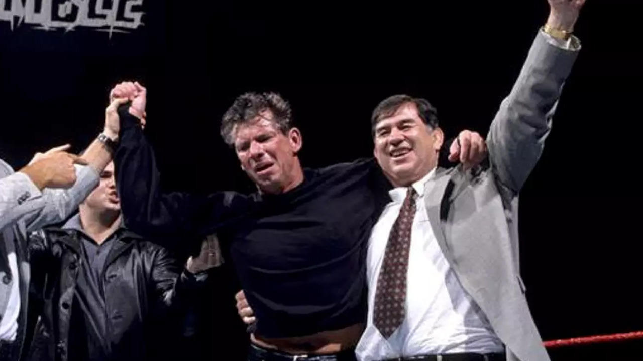 Vince McMahon (1999)