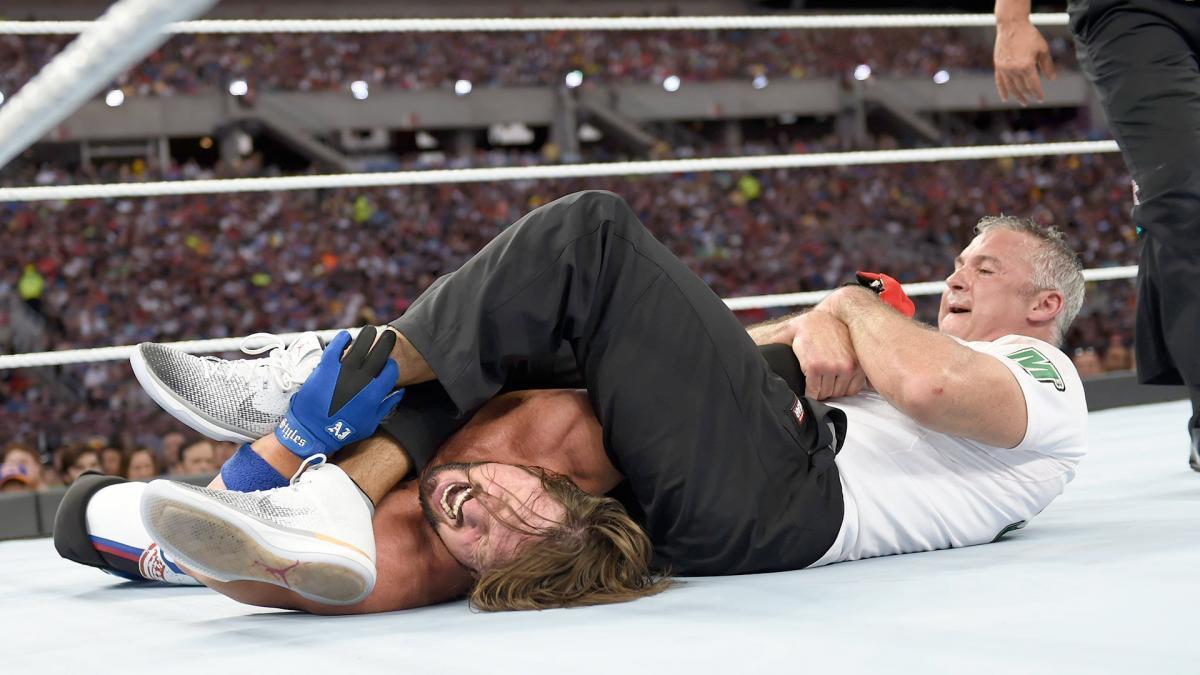 Wrestlemania 33: AJ Styles vs. Shane McMahon