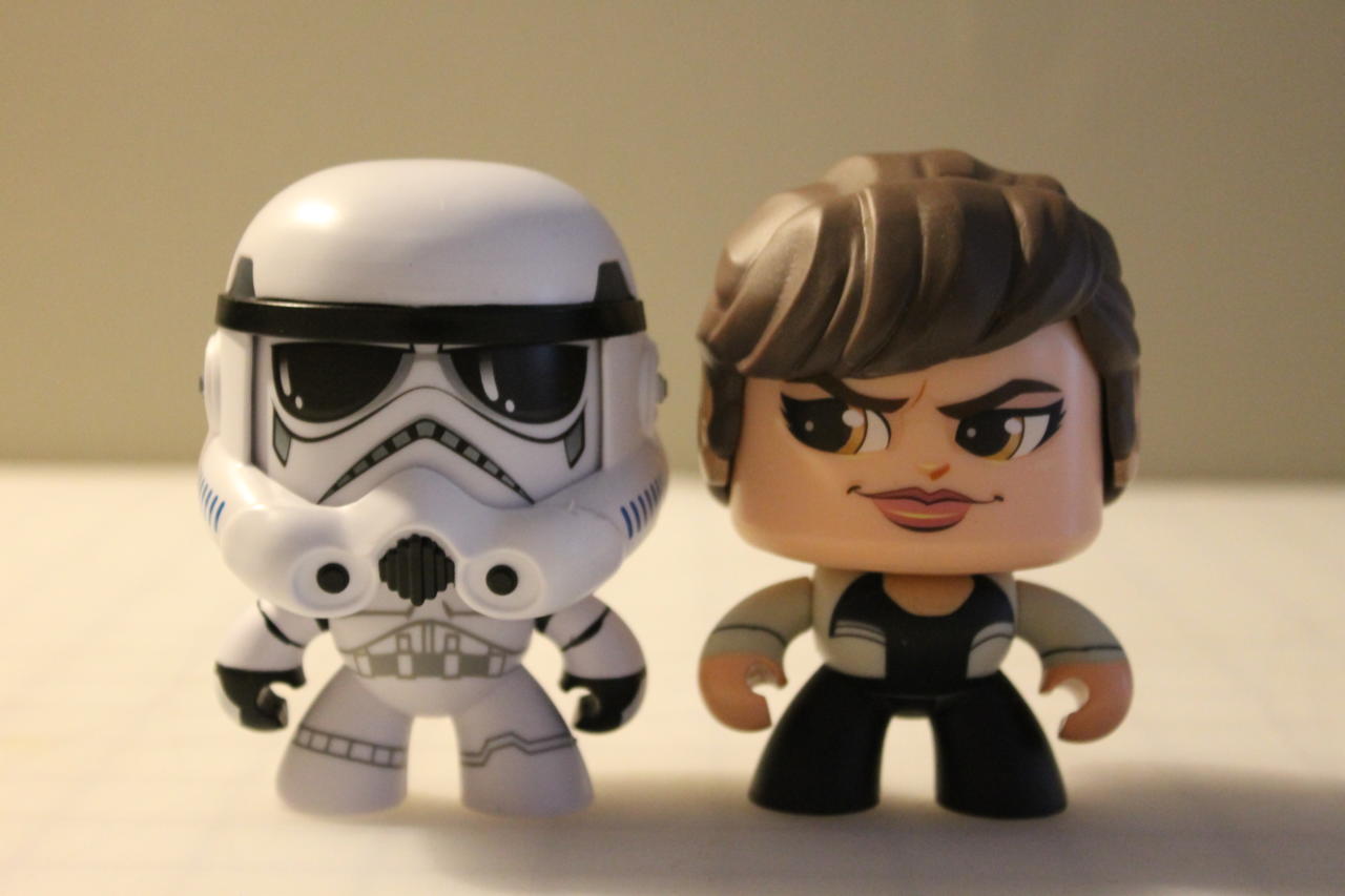 Stormtrooper And Qi'Ra