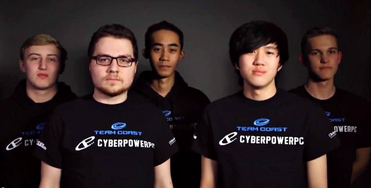 Team Coast prior to the changes: (from left to right) Goldenglue, Sheep, Rhux, Mash and Santorin