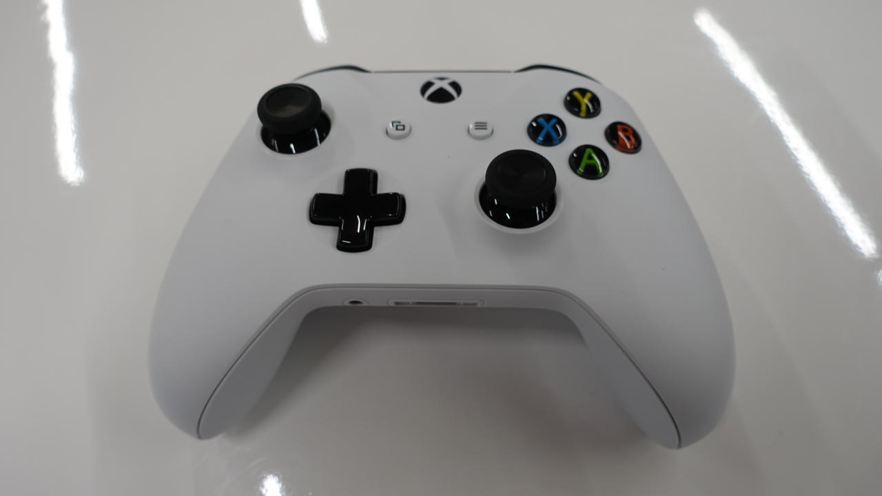 the new Xbox One S controller uses a little less plastic at the top for a cleaner look.