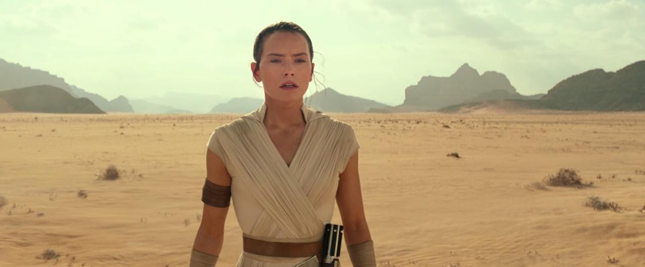 Our first look at Rey.