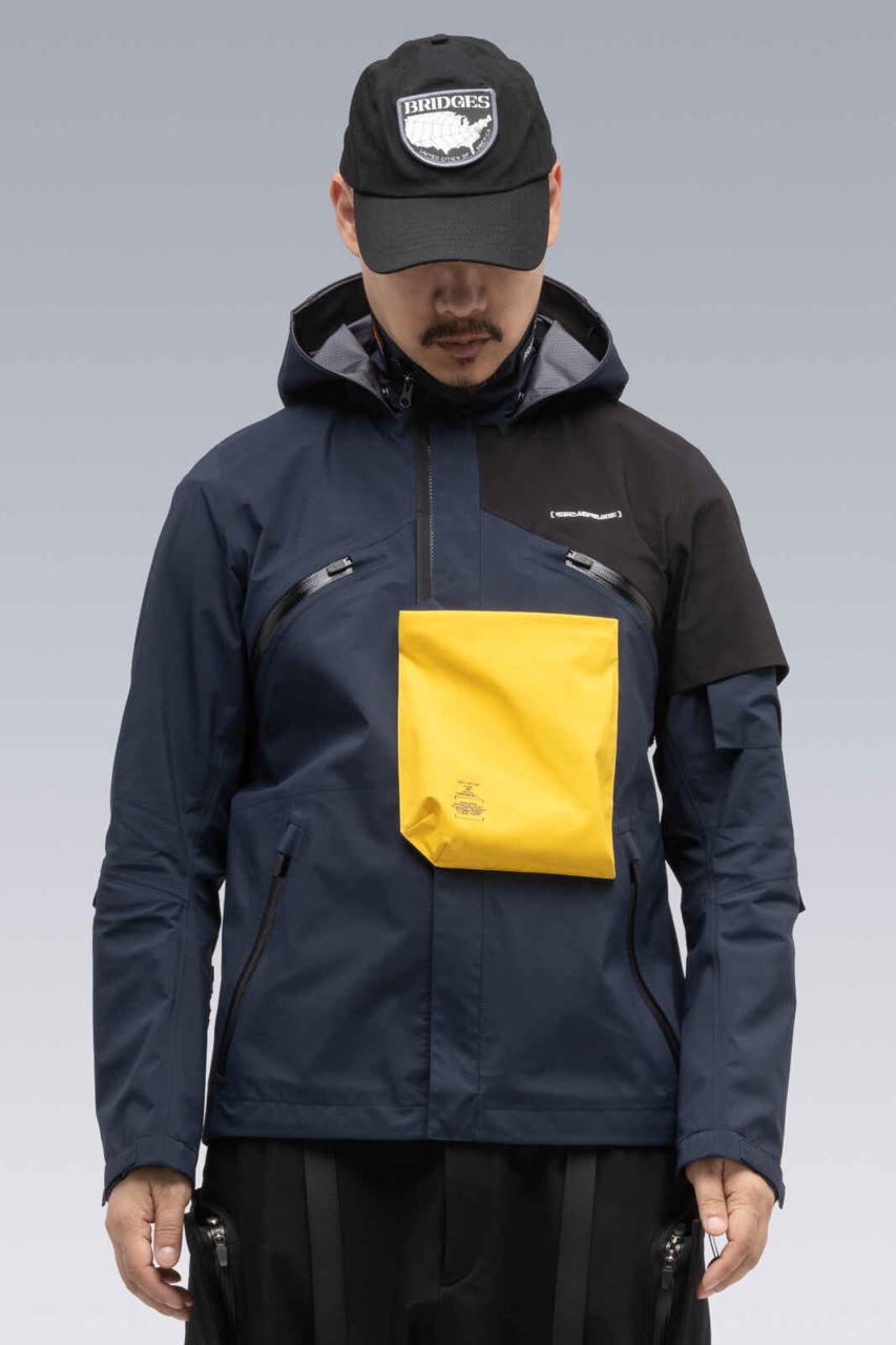This Functional Death Stranding Jacket Will Cost You A Few Deliveries ...
