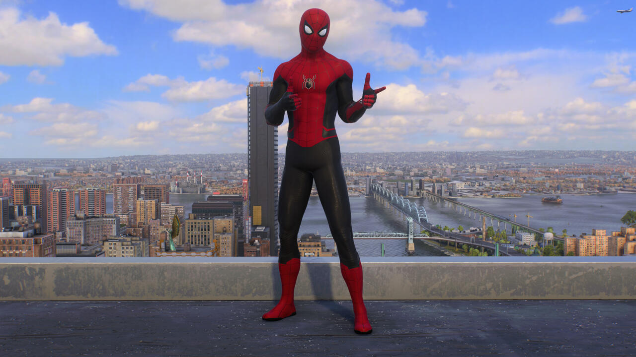 Upgraded Suit (Peter)