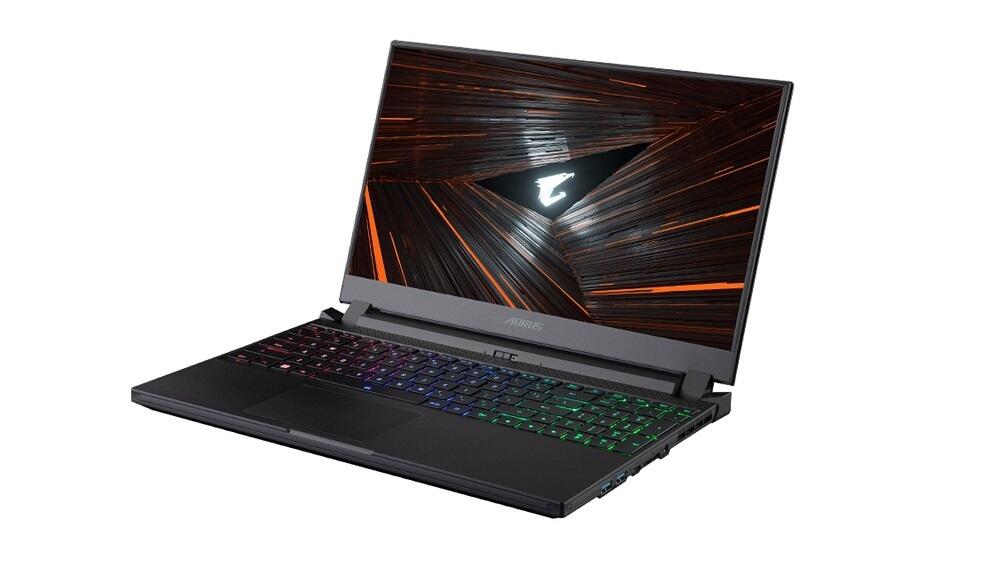 Gigabyte Aorus 5 SE4 Gaming Laptop (RTX 3070)