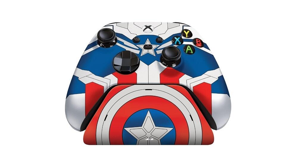 Razer Limited Edition Xbox Series X Controller with Charging Stand (Captain America)