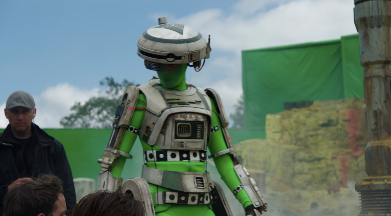 9. Phoebe Waller-Bridge, who played the droid L3, wore a Green Man suit while shooting.