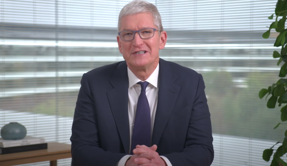 How Much Does Apple’s CEO Tim Cook Make?