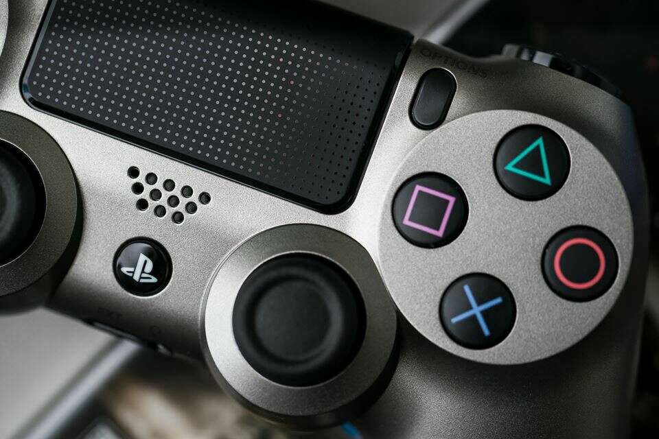 PS5 Games Won't Support PS4's Dualshock Controller