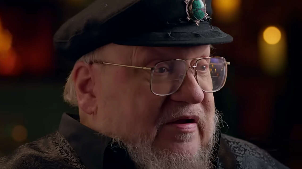 George RR Martin Was "Out Of The Loop" On Later Game Of Thrones Seasons